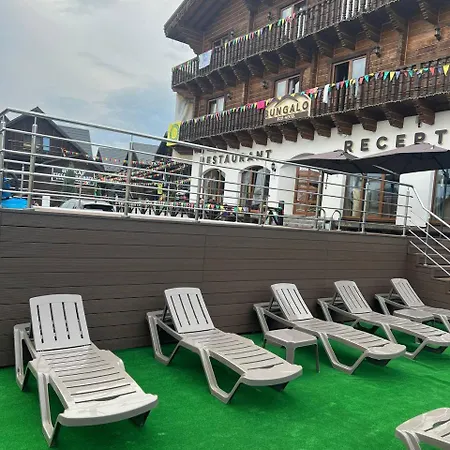 Eco Bungalo Hotel 2*